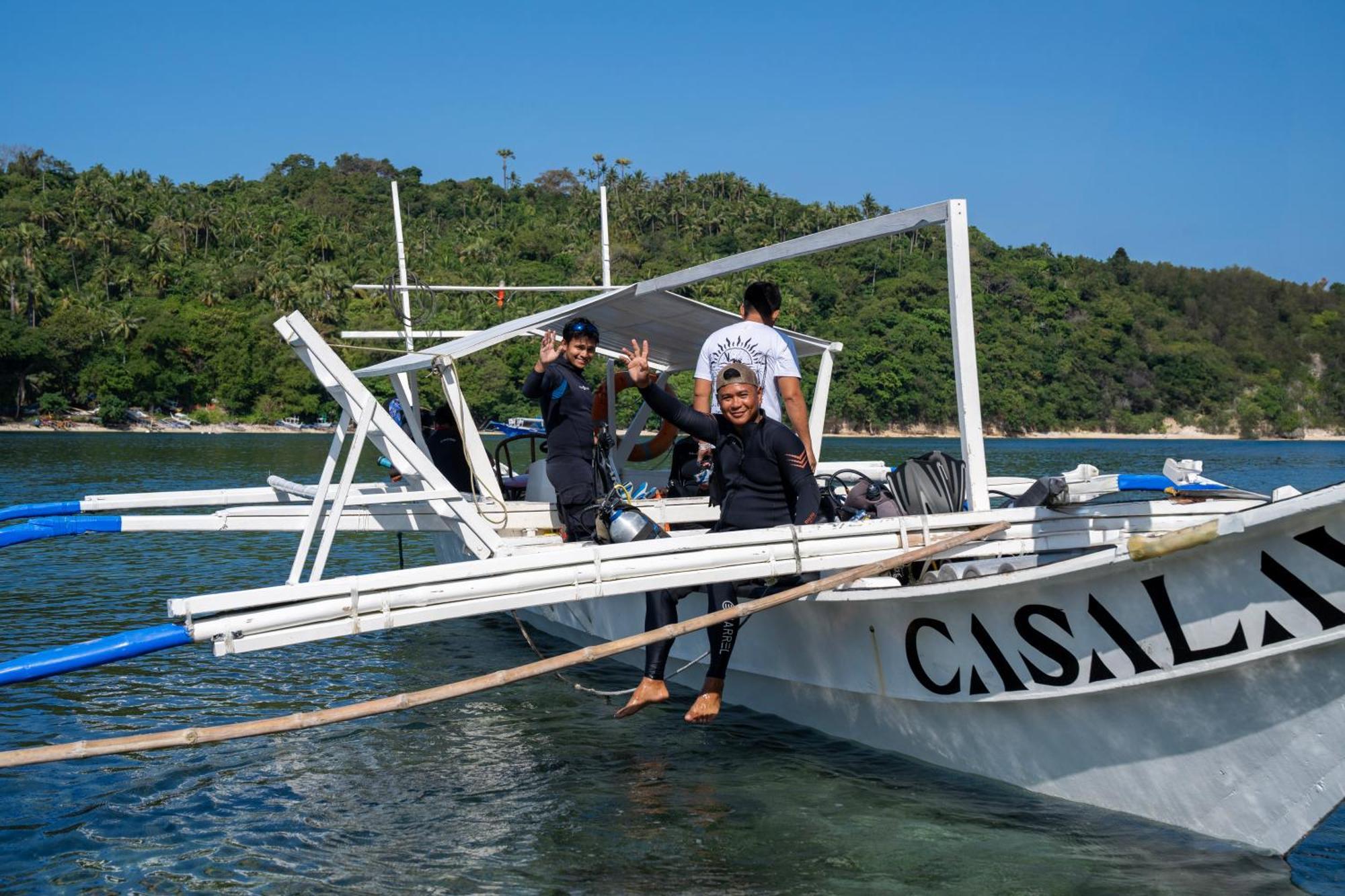 Casalay Boutique Villas & Dive Puerto Galera Exteriör bild